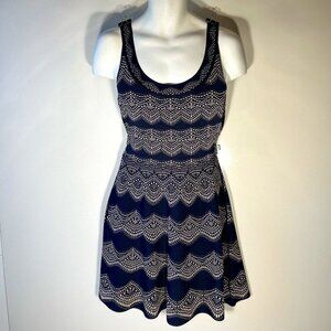 BCBGMaxAzria SZ L Navy & Cream sweater tank dress Layers Timeless Preppy Office